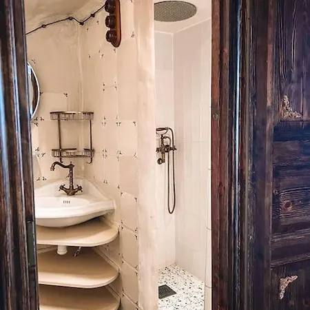 Idyllic Flat In A Prime Location Appartement *