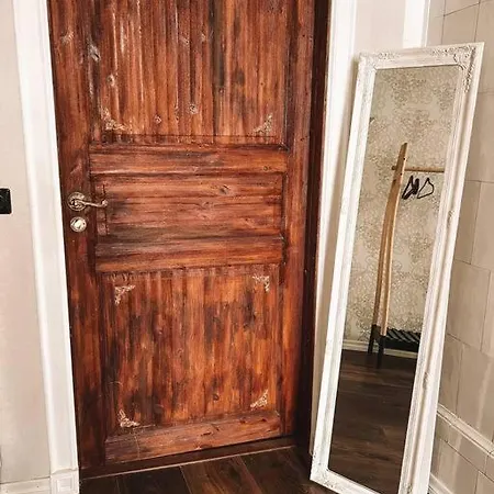 Appartement Idyllic Flat In A Prime Location *