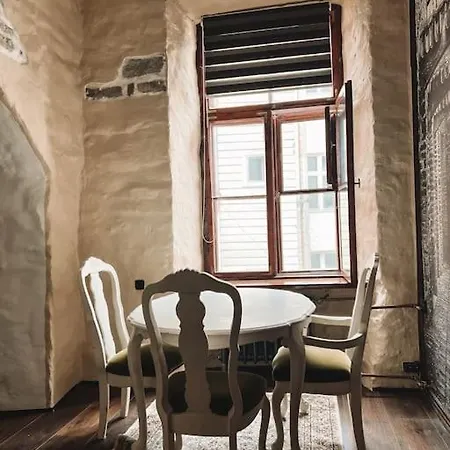 Appartement Idyllic Flat In A Prime Location *